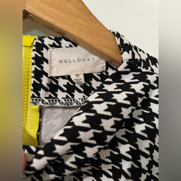 3/$30 High Neck back zip long sleeve top - Picture 8 of 8